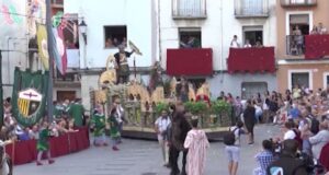 Un instant de l'Entrada dels Moros i Cristians de Cocentaina, en una imatge d'arxiu