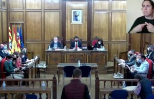 Els familiars afectats de la residència Domus VI d’Alcoi demanen que l’Ajuntament d’Alcoi inste a les corts valencianes a l’obertura d’una comissió d’investigació sobre el succeït en la Residència Domus Vi d’Alcoi en els mesos de març i abril del 2020