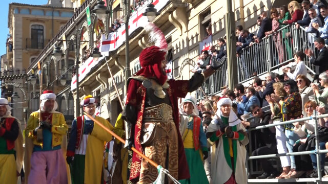 Moment de l'arrancà de la Glòria amb el bàndol Moro