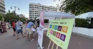 Acte de participació celebrat aquest divendres, a la plaça de La Rosaleda d'Alcoi