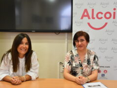 Lorena Zamorano, Regidora de Turisme, i Elena Méndez, Coordinadora del MUBOMA.