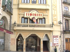 Façana del Teatre Principal d'Alcoi.