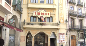 Façana del Teatre Principal d'Alcoi.