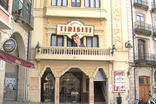 Façana del Teatre Principal d'Alcoi.