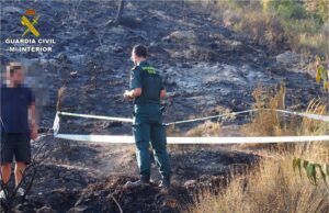 La Guardia Civil a l'investigació de l'incendi de Peter.