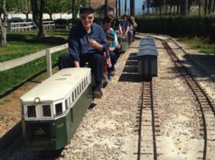 Replica del Tren dels Anglesos al parc temàtic de Almoines.