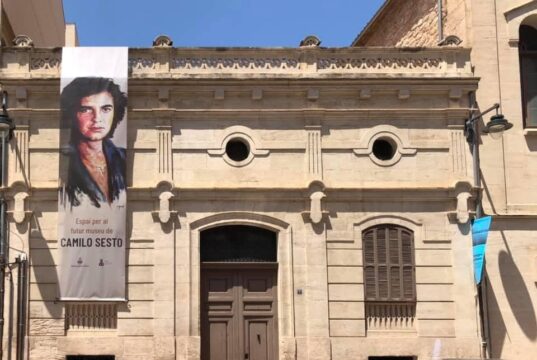 L'edifici que donarà cabuda al futur Museu de Camilo Sesto a Alcoi.