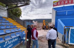 Diverses autoritats locals visitant les obres del Collao.