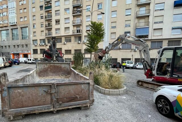 Obres de la plaça Benissaidó de la Zona Nord d'Alcoi.