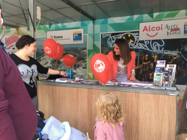 Imatge d'Arxiu: Participació d'Alcoi en una edició anterior de la fira.