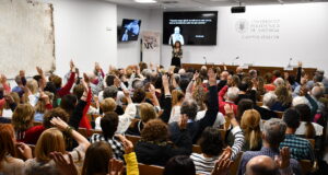 Una de les conferències de la Setmana de la Ciencia, a carrec de Marisa Salanova.