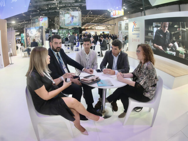 Representants de Costa Blanca en la World Travel Market de Londres.