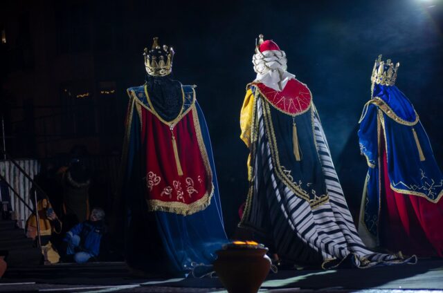 Adoració dels Reis Mags a la Cavalcada de 2019 d'Alcoi.