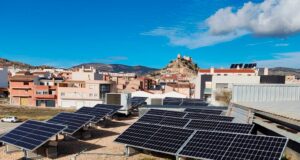 Planta solar fotovoltaica del sostre de l'Auditori Municipal.