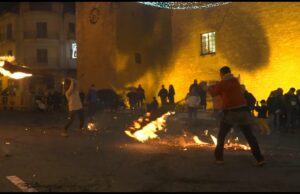 Els pobles amb tradicions en torn al foc avaluen a Onil la possibilitat de ser Patrimoni de la Humanitat