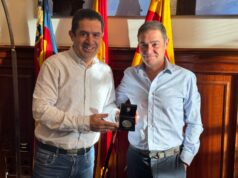 Ajuntament i ASJ signen el conveni amb 300.000€ d’aportació municipal per a 2026 en ares de la Festa d’Alcoi